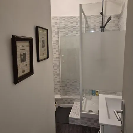 Grand Familial Avec Salle De Jeux Entre Moliere Et Mediterranee Appartement