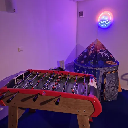 Grand Familial Avec Salle De Jeux Entre Moliere Et Mediterranee Appartement *